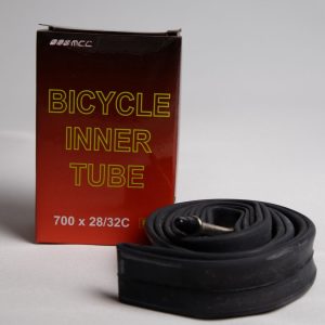 Cámara aro 700 x 28 / 32C F/V 60 mm